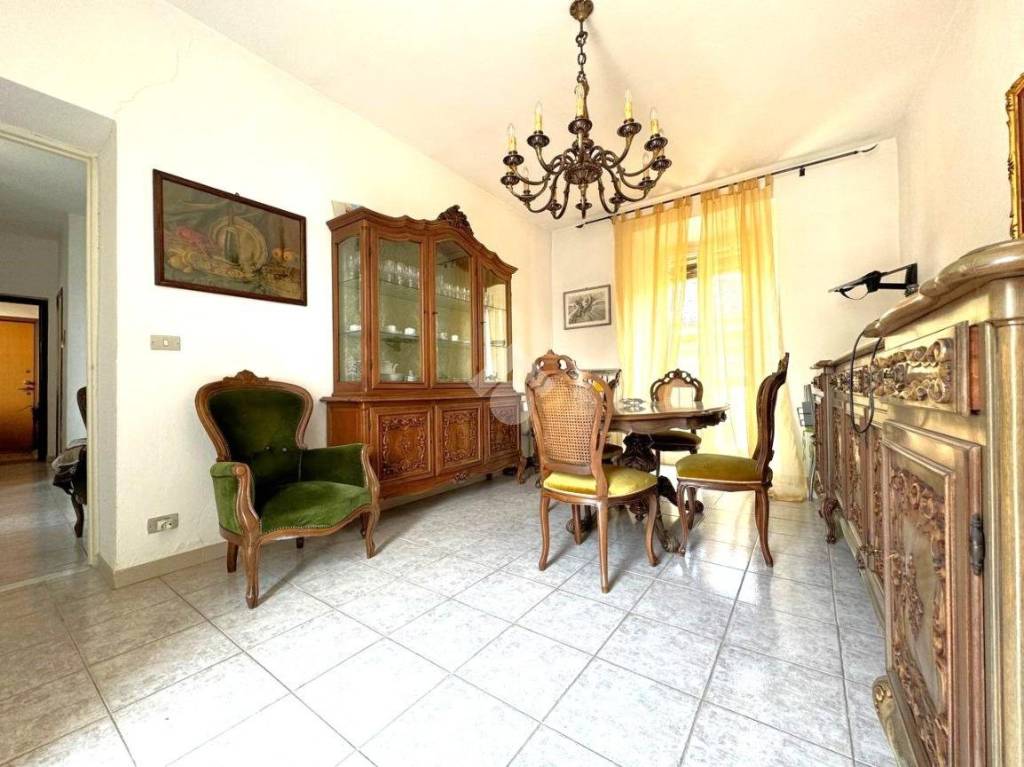 appartamento in vendita a Tortona in zona Centro Storico