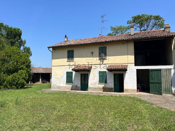 appartamento in vendita a Tortona