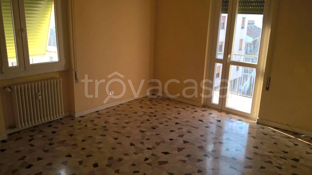 appartamento in vendita a Tortona