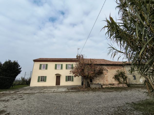 casale in vendita a Tortona