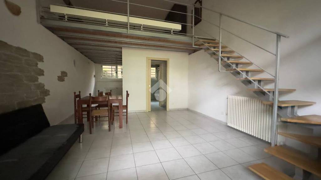 appartamento in vendita a Tortona in zona Oasi