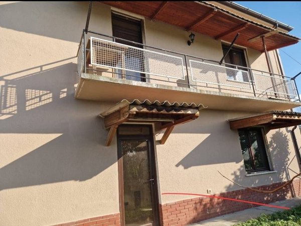 casa indipendente in vendita a Tortona in zona Passalacqua