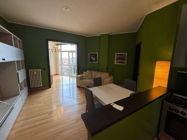 appartamento in vendita a Tortona in zona Centro Storico