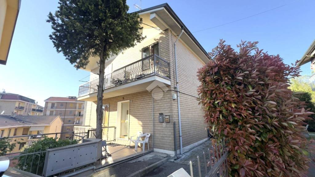 appartamento in vendita a Tortona in zona Centro Storico