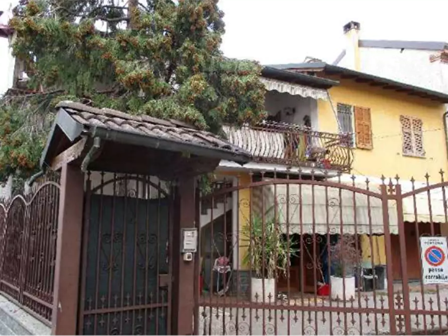 locale di sgombero in vendita a Tortona