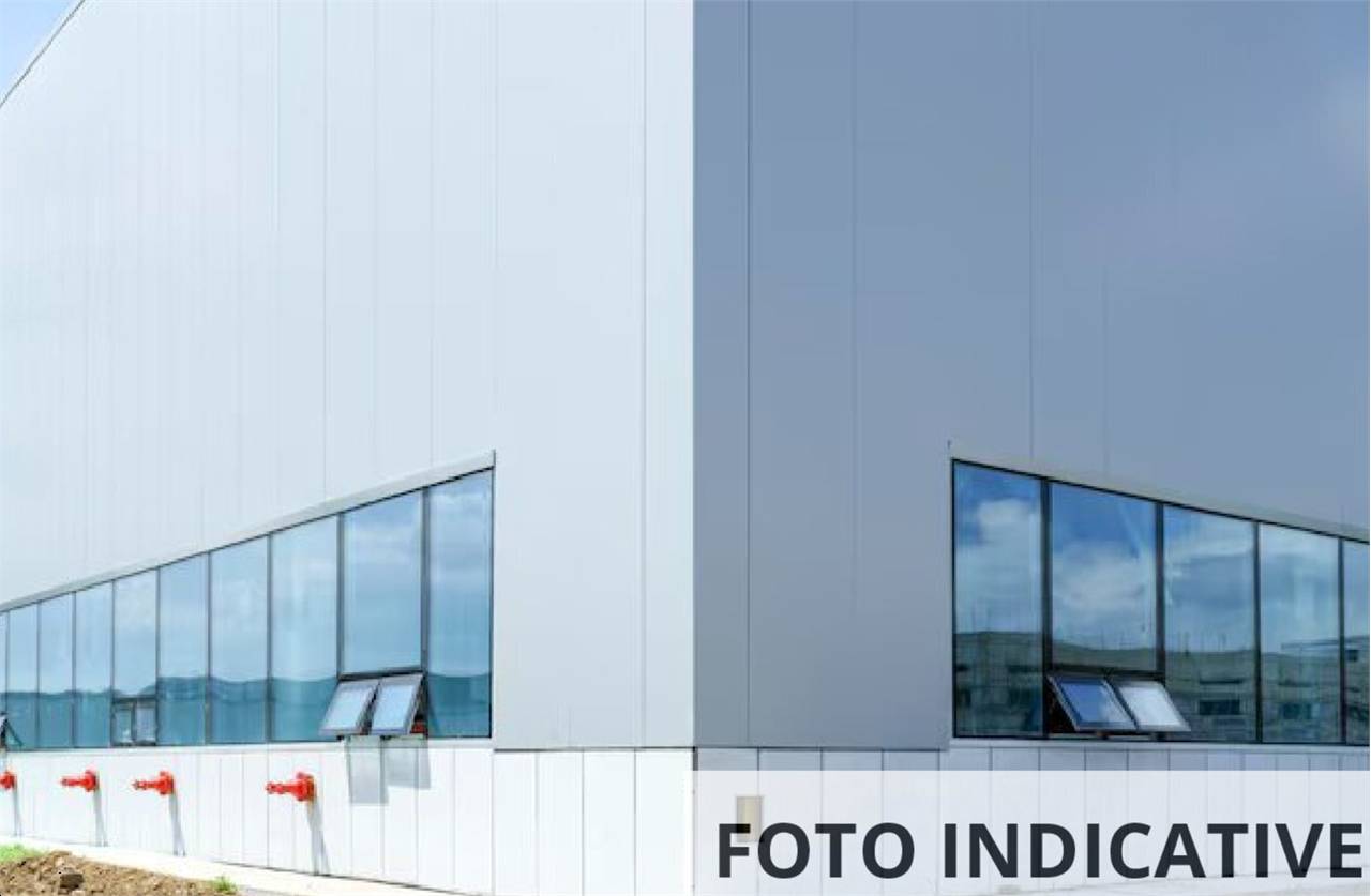 locale di sgombero in vendita a Tortona