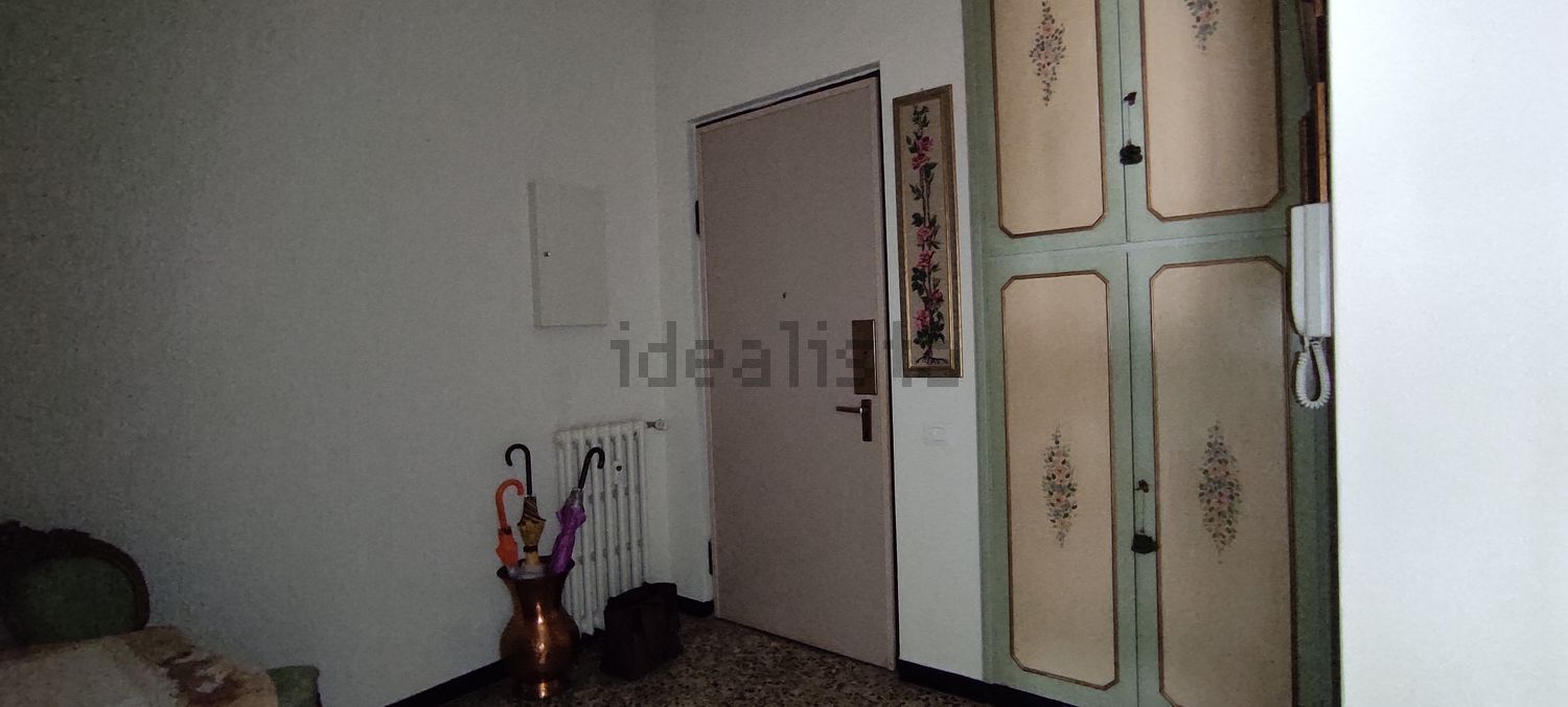 appartamento in vendita a Tortona in zona San Bernardino