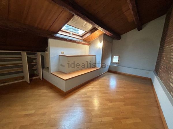 appartamento in vendita a Tortona in zona Centro Storico