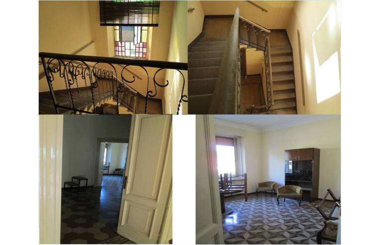 casa indipendente in vendita a Tortona