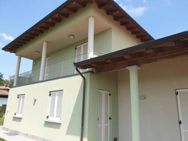 casa indipendente in vendita a Tortona in zona Castello