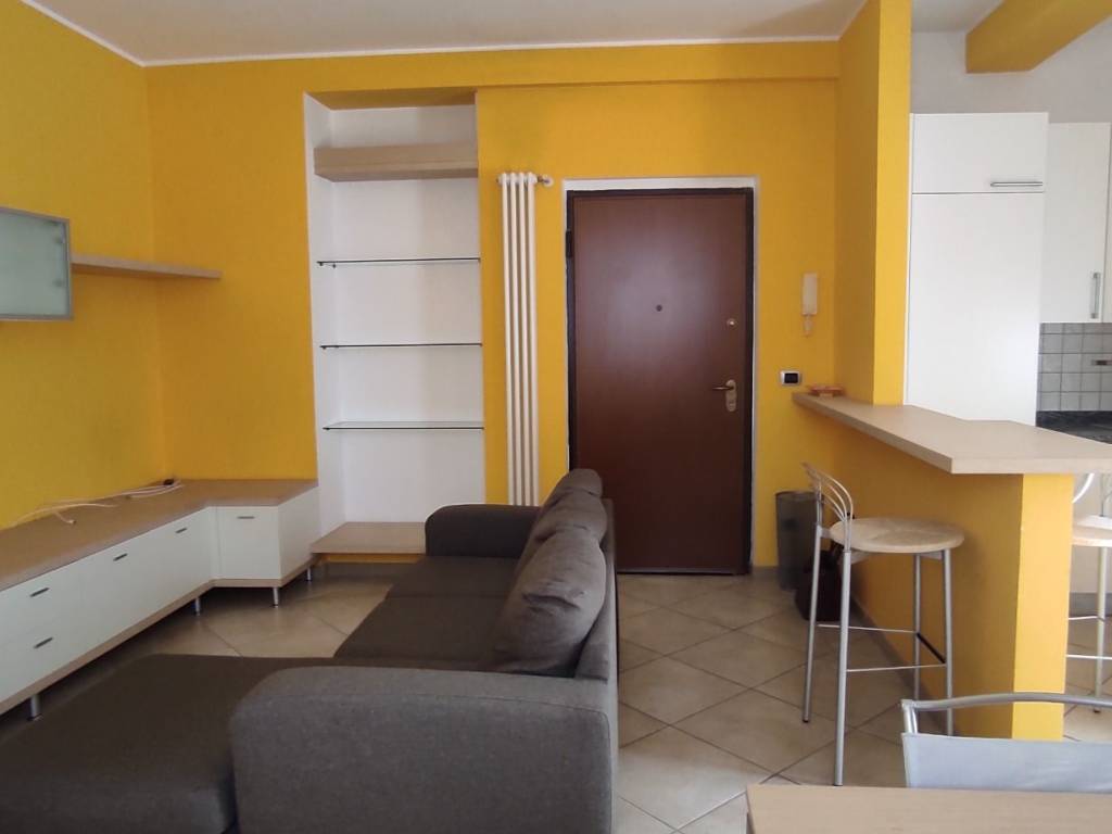 appartamento in vendita a Tortona in zona Centro Storico