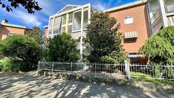 appartamento in vendita a Tortona in zona Paghisano