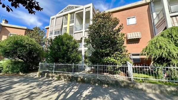 appartamento in vendita a Tortona in zona Oasi