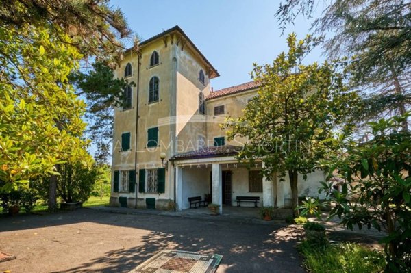 casa indipendente in vendita a Tortona in zona Oasi