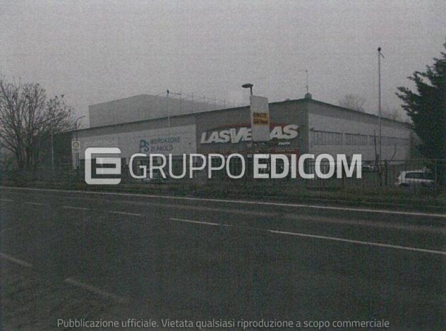 negozio in vendita a Tortona