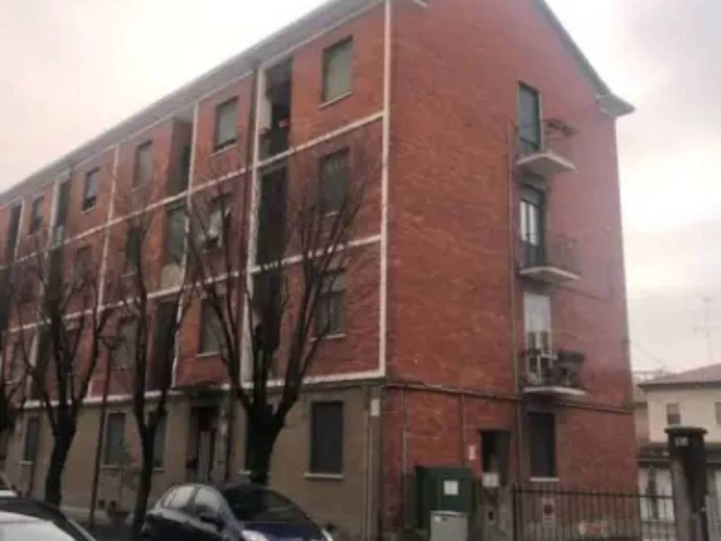 appartamento in vendita a Tortona in zona Città Giardino
