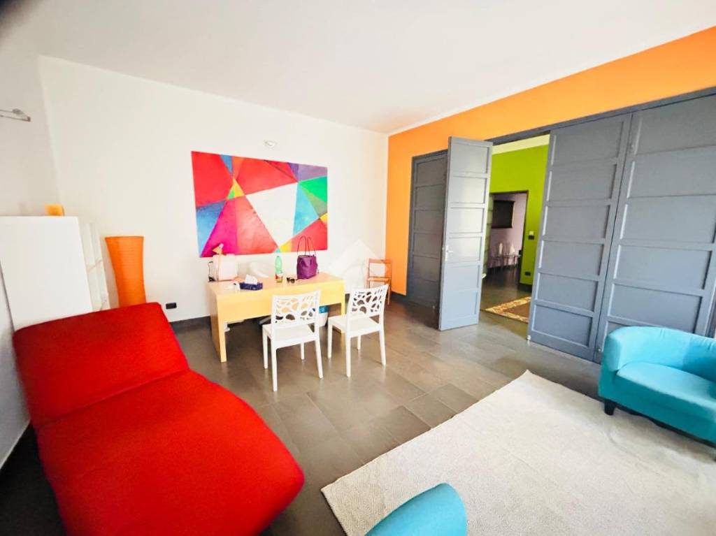 ufficio in vendita a Tortona