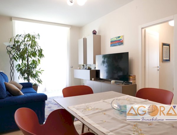 appartamento in vendita a Tortona in zona Città Giardino