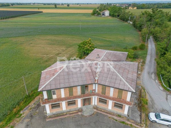 appartamento in vendita a Tortona