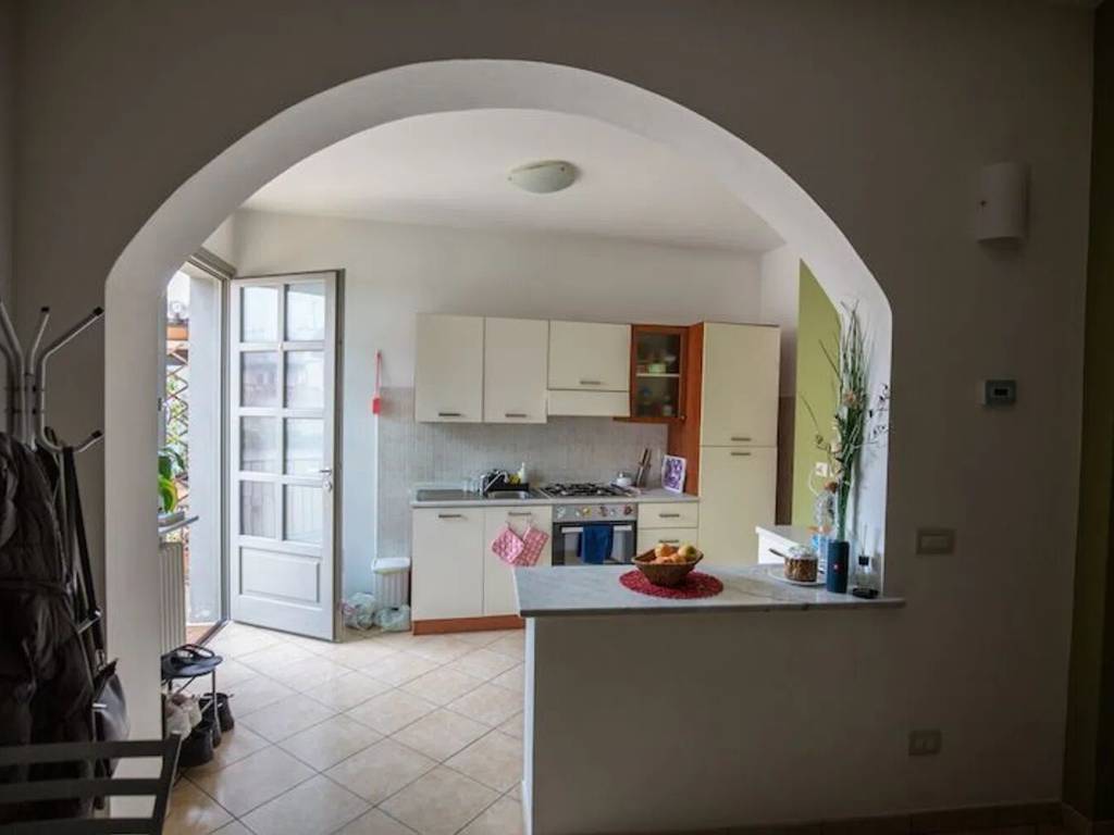 appartamento in vendita a Tortona in zona Centro Storico
