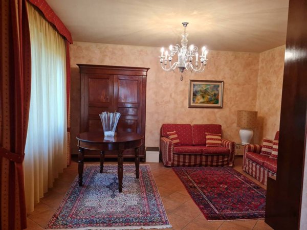 appartamento in vendita a Tortona in zona Paghisano