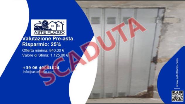 casa indipendente in vendita a Tortona in zona Vho