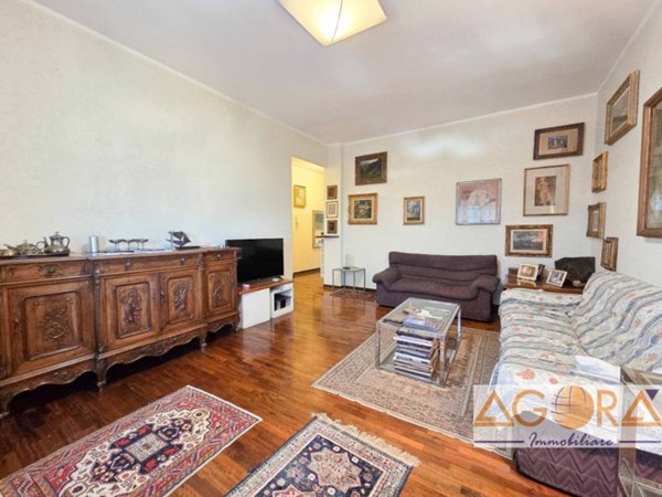 appartamento in vendita a Tortona in zona Centro Storico