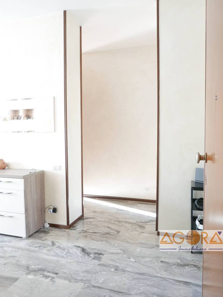 appartamento in vendita a Tortona in zona Centro Storico