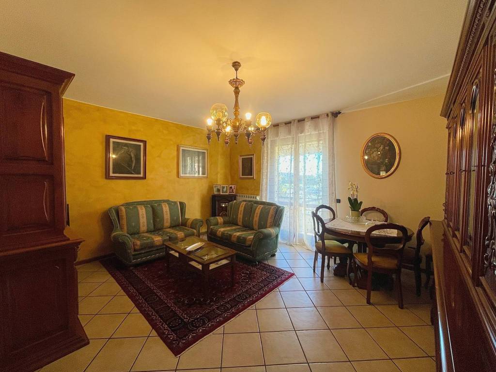 appartamento in vendita a Tortona