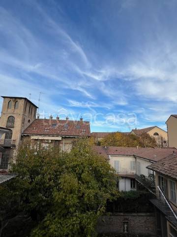 appartamento in vendita a Tortona in zona Centro Storico