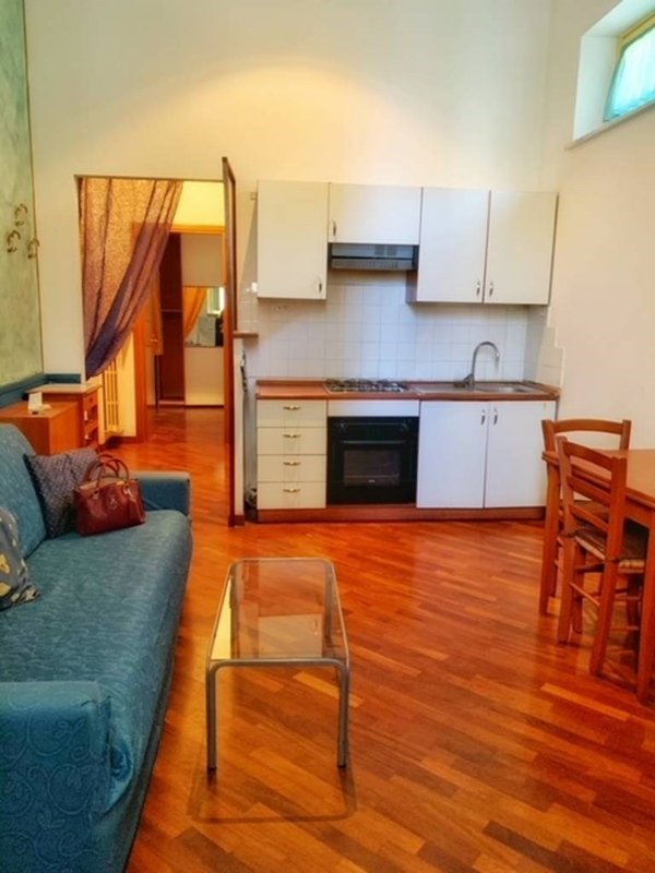 appartamento in vendita a Tortona in zona Centro Storico