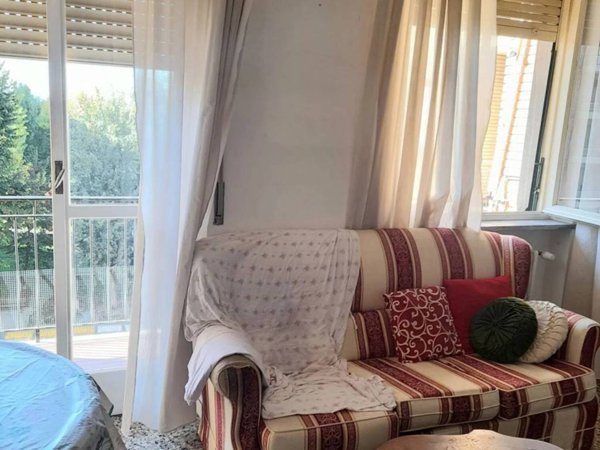 appartamento in vendita a Tortona in zona Città Giardino