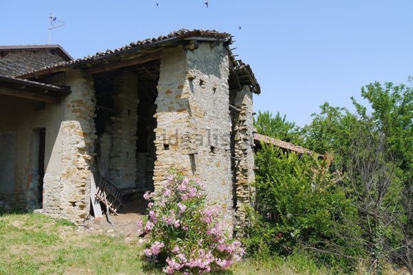 appartamento in vendita a Tortona