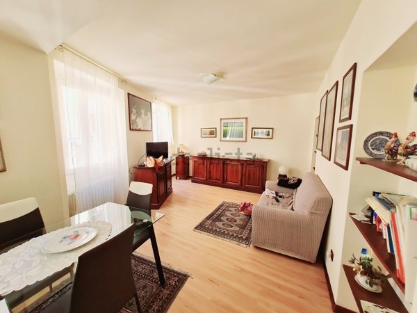 appartamento in vendita a Tortona in zona Centro Storico