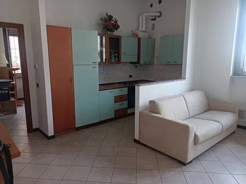 appartamento in vendita a Tortona in zona San Bernardino