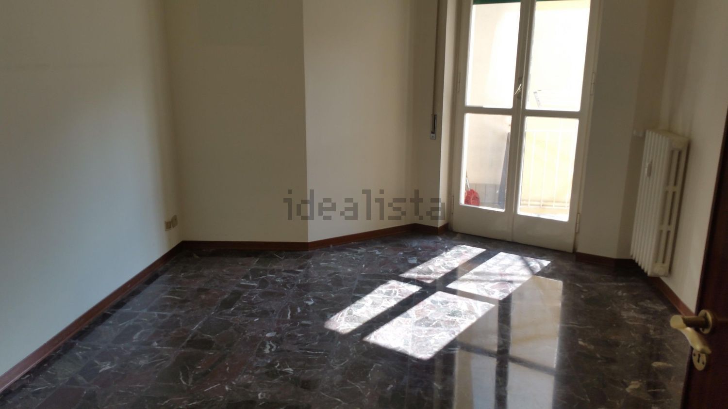 appartamento in vendita a Tortona