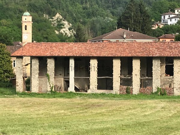 casale in vendita a Tortona