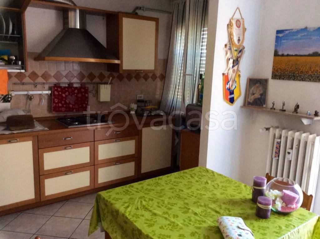 appartamento in vendita a Tortona in zona Centro Storico