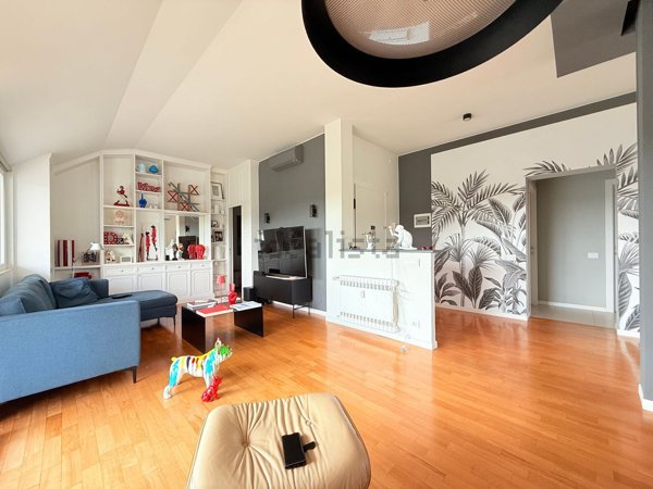 appartamento in vendita a Tortona in zona Città Giardino