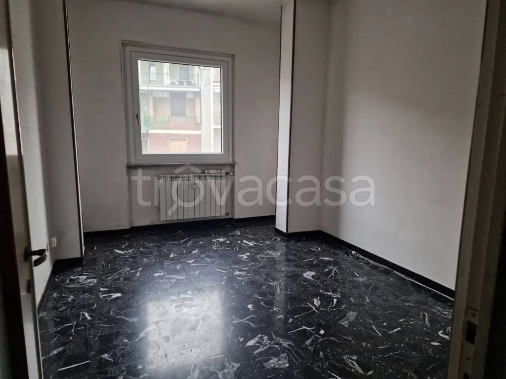 appartamento in vendita a Tortona in zona Centro Storico