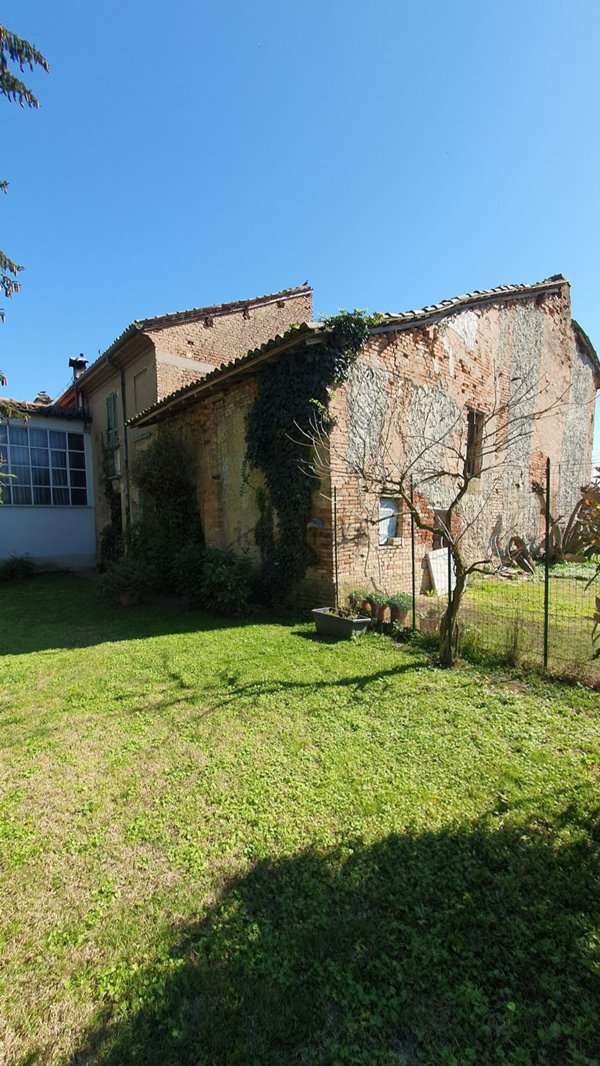 appartamento in vendita a Tortona