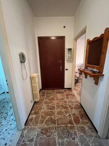 appartamento in vendita a Tortona in zona Oasi