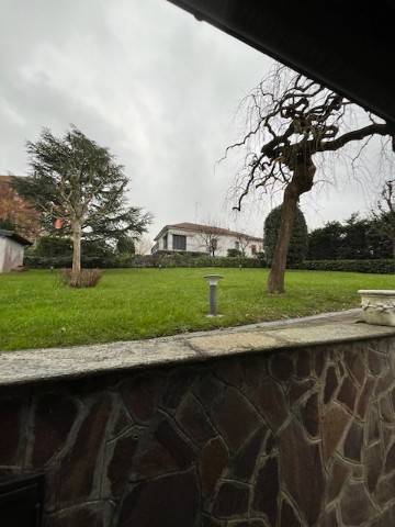 casa indipendente in vendita a Tortona in zona Centro Storico