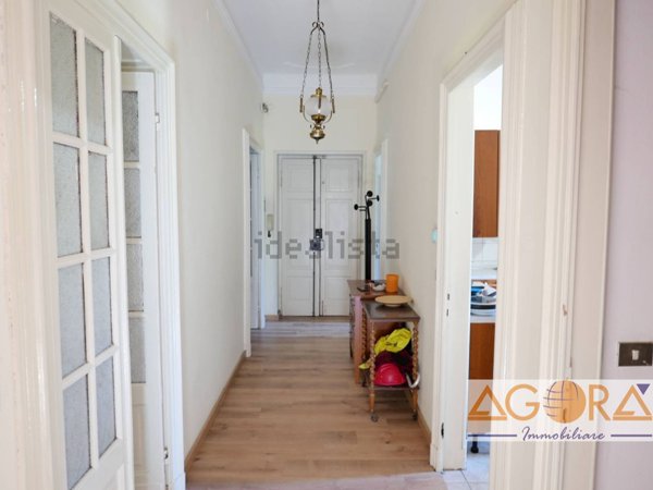 appartamento in vendita a Tortona in zona Centro Storico