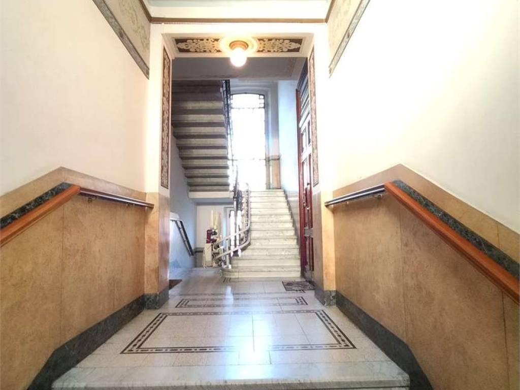 appartamento in vendita a Tortona in zona Centro Storico