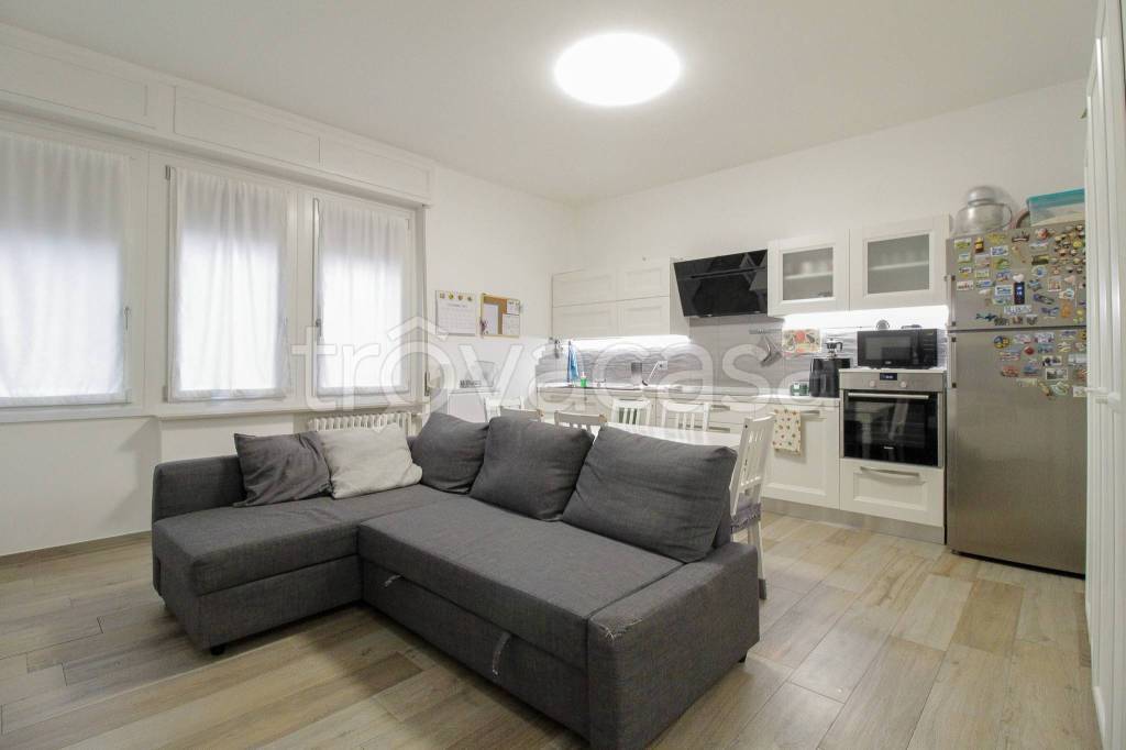 appartamento in vendita a Tortona in zona Centro Storico