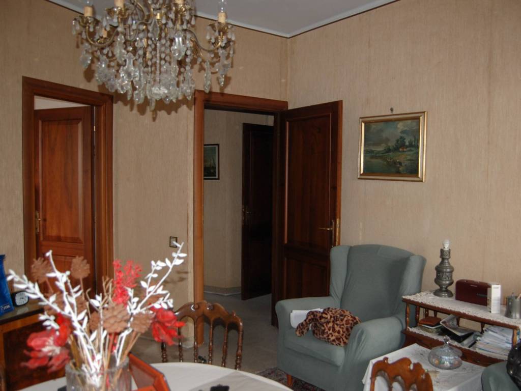 appartamento in vendita a Tortona in zona Centro Storico