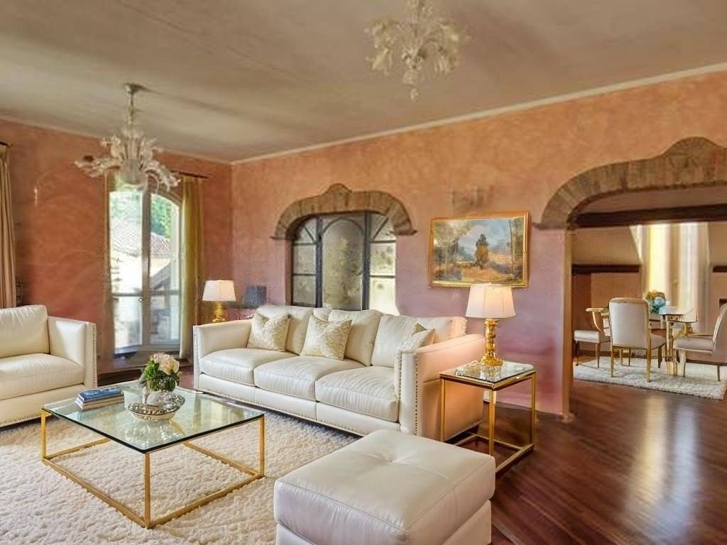 appartamento in vendita a Tortona in zona Centro Storico