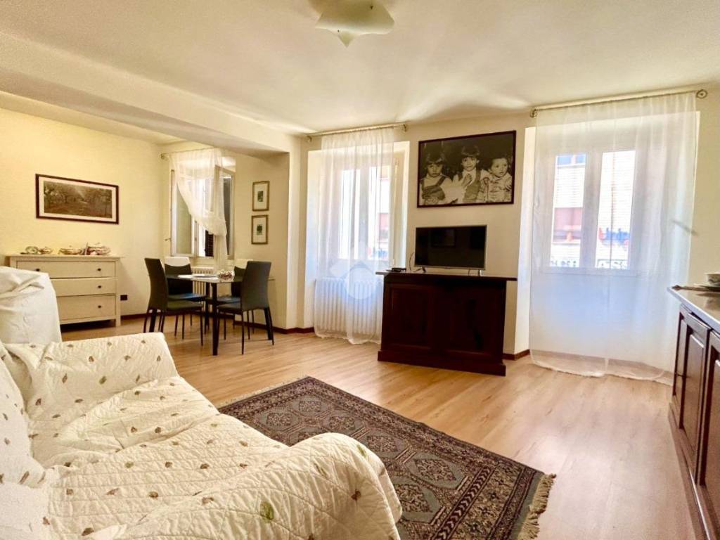 appartamento in vendita a Tortona in zona Centro Storico