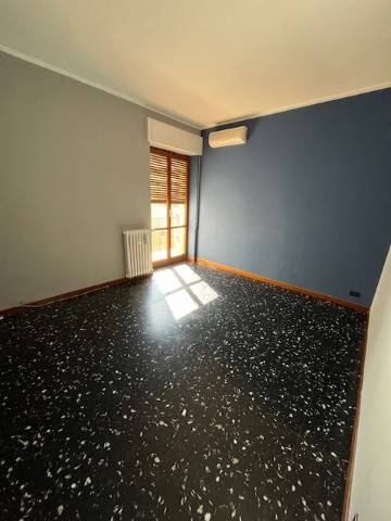 appartamento in vendita a Tortona in zona Castello